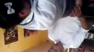 Puño anal en cámara videos sexo ardiente chicas jóvenes en pantalones cortos deportivos