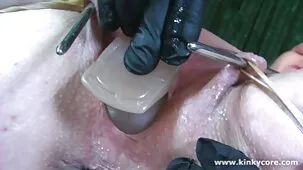 Latina con gafas y minifaldas siempre recibe miembros videos ardientes caseros de los colegas más hermosos