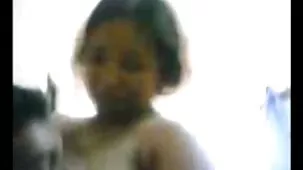 follar ardientes culonas a una hermosa morena en la boca, porque no le gusta