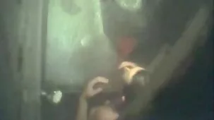 Hermosa modelo satisface oralmente videos sexo ardiente a su ex marido
