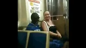 Filmé una hermosa mamada de mi chica tetona colegialas ardientes follando en cámara