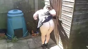 Intentos en solitario follando colegialas calientes de belleza glamorosa en el camino hacia el orgasmo femenino