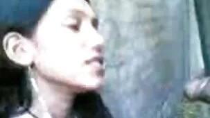 Una mujer mayor gorda con cabello corto estaba complacida con un hombre apenas conocido videos sexo ardiente