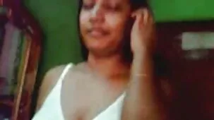 Pisó el vientre de su amada esposa de grandes videos sexo ardiente tetas naturales