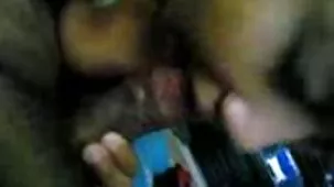 Hermosa morena se retira al baño para masturbarse vaginas calientes videos analmente frente a la cámara
