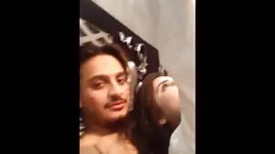 perversión sexual pública con la esclavitud de una joven pareja porno rubias ardientes enamorada