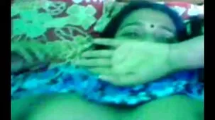 Morena obligó a su pareja ardiente xxx novio a besarla anal