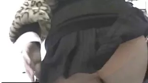 En una latina flaca de videos pornos de mujeres ardientes 18 años ató su polla excitada
