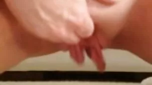 Fuera de sí, el anciano le pidió a su nieta roja videos colegialas ardientes con un coño tenso que tuviera sexo con su amigo