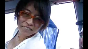 Una mujer pelirroja vaginas calientes videos engaña a un hombre negro. Y no es su culpa, es su marido quien nunca lame su vagina.