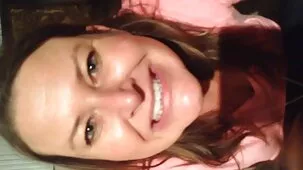 Una videos pornos mujeres ardientes chica se retiró del ejército y acudió a un casting de cine para adultos