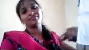 La anciana fue al apartamento de su videos maduras ardientes vecina.