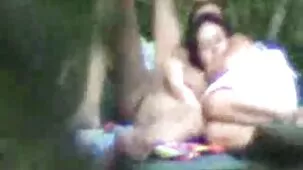 mamá bronceada con grandes tetas masturbándose en la cámara culonas ardientes