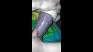 Rubia con labios grandes en solitario en el glamour del videos de sexo ardiente coche