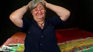 Morena anal tuvo que hacer todo ella misma de videos maduras ardientes nuevo, chupar y besar en la posición de vaquera