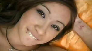 Rocíe varias veces durante el masaje videos de veteranas ardientes