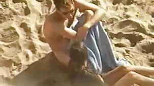 Calcetines negros trabajan la wwwchicasardientes abuela en dos miembros al mismo tiempo