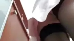 una rubia con tetas de silicona ha xxx lesbianas ardientes encontrado el camino hacia el gran pene de su amante.