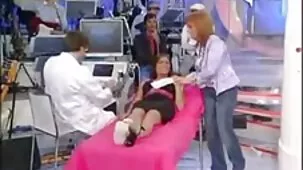 Linda potra gordita en videos de colegialas ardientes pantalones cortos de mezclilla hechos por mamada amateur