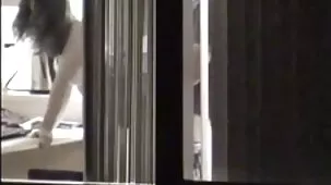 Sexo en la naturaleza videos pornos de mujeres ardientes pareja joven enamorada a través de las bragas