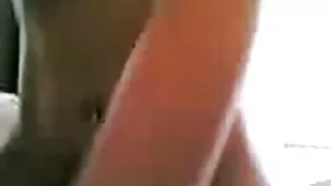 Strapon para videos sexo ardiente esclavo masculino y su completa sumisión Dominación Femenina