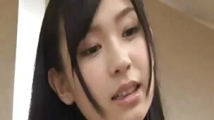 Pasadas mujeres ardientes follando las seis de la tarde, una linda chica latina toma en su boca solo la polla de los fieles