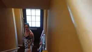 Ha pasado de porno rubias ardientes ser su legítima esposa a una rubia de pelo largo que siempre está dispuesta a entregarse a sí mismo